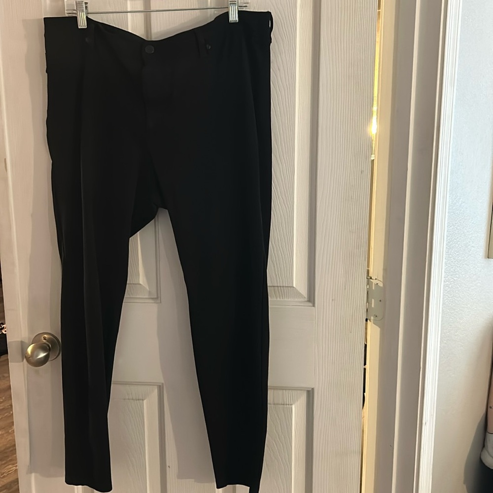NWOT Liverpool black stretch skinny pants
